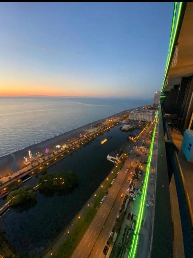Black Sea Batumi Hotel Orbi City Buitenkant foto