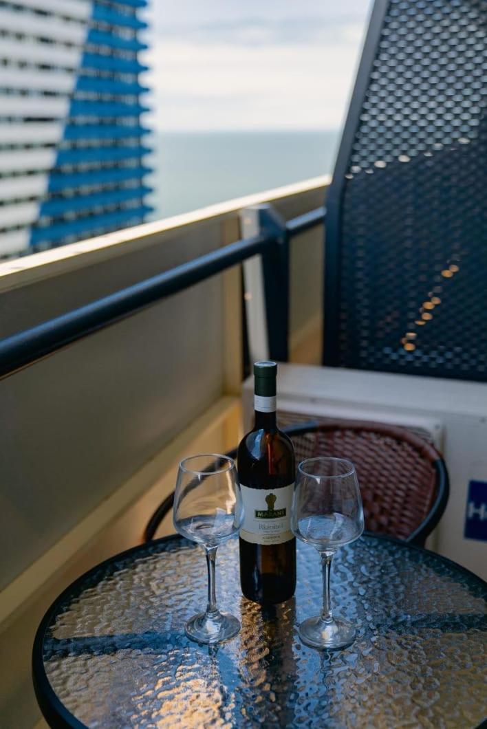 Black Sea Batumi Hotel Orbi City Buitenkant foto
