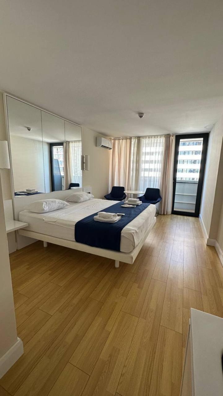 Black Sea Batumi Hotel Orbi City Buitenkant foto